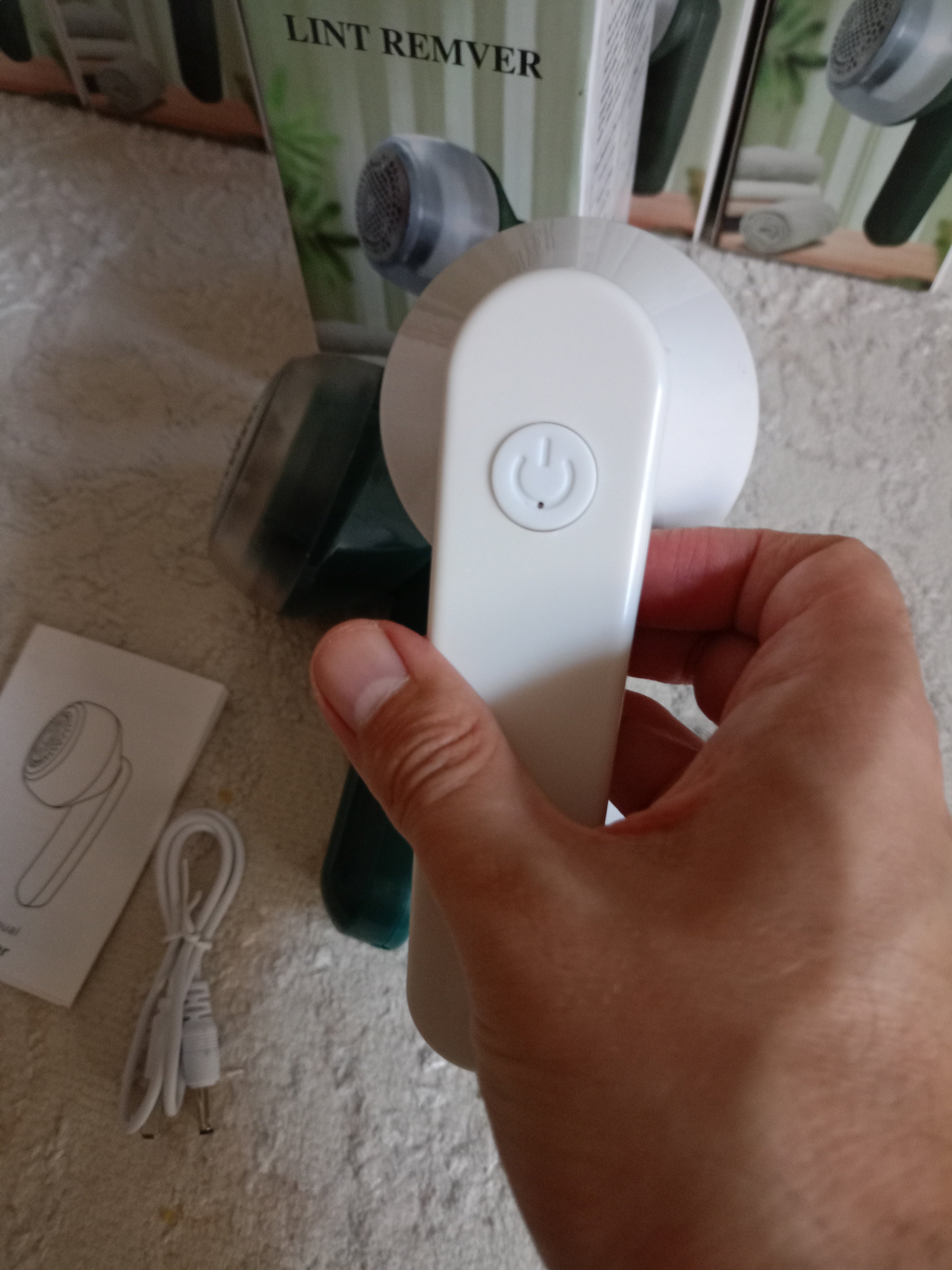 Appareil anti peluches آلة نزع الوبر